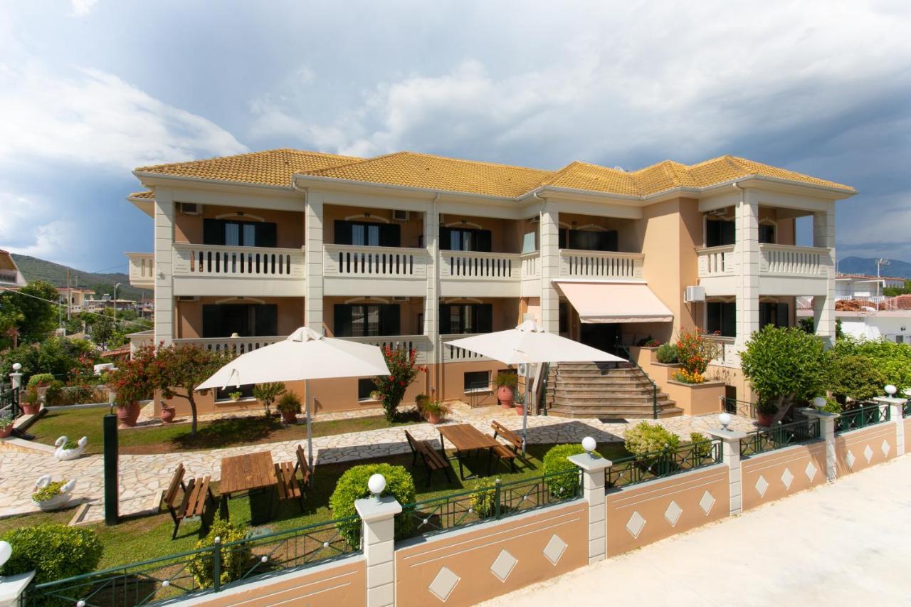 Lady Elena Hotel Ammoudia Exterior foto