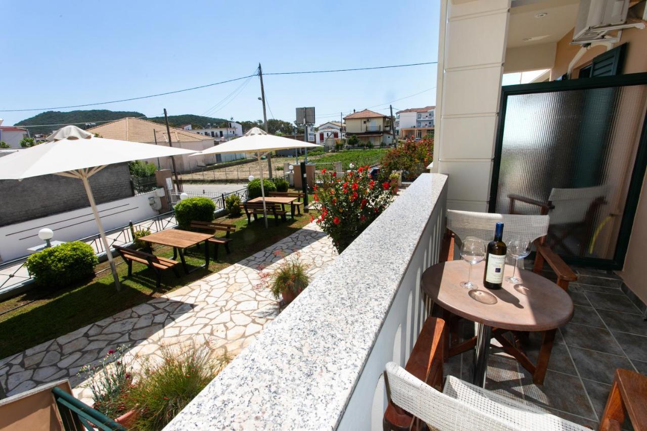 Lady Elena Hotel Ammoudia Exterior foto