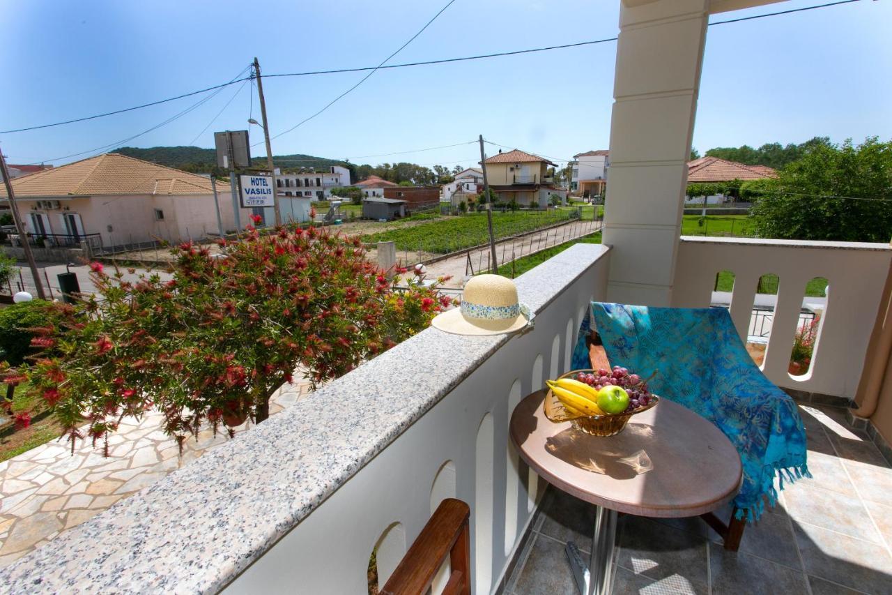Lady Elena Hotel Ammoudia Exterior foto